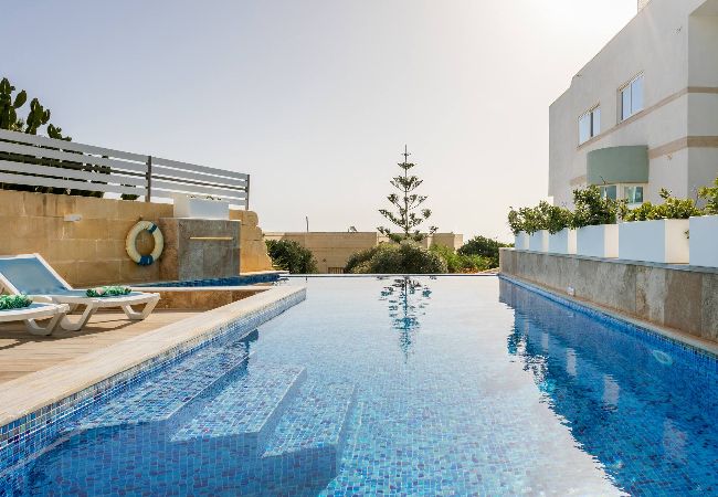 Villa in Marsaskala - Villa Dorado